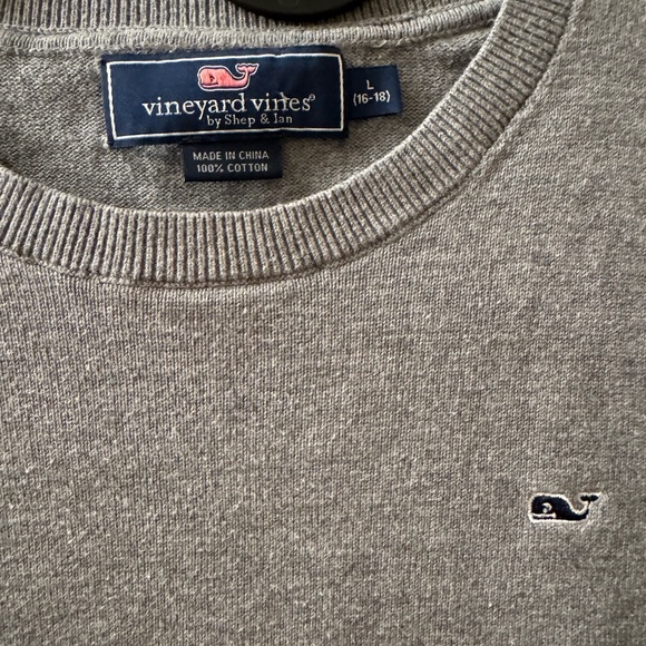Vineyard Vines kids gray cotton crew neck sweater L (16-18) - Picture 4 of 6